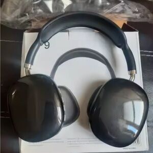 Black Over-Ear Headphones